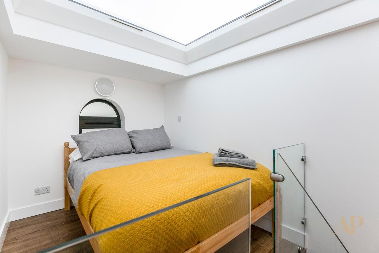 Split Level Studio Apartment In Camden Londres Exterior foto